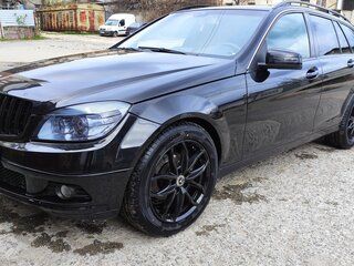 2008 Mercedes-Benz C-Класс 200 CDI III (W204), чёрный, 1255000 рублей, вид 5