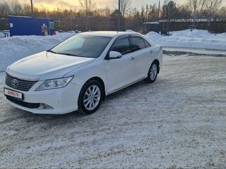 2014 Toyota Camry VII (XV50), белый, 1800000 рублей, вид 1