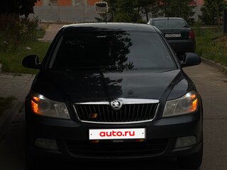 2011 Skoda Octavia II (A5) Рестайлинг, серый, 550000 рублей, вид 2