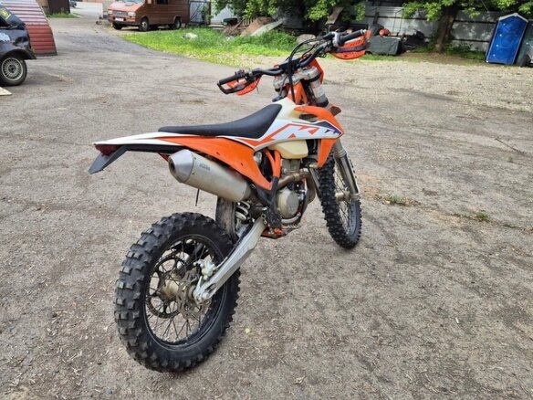 2023 KTM 350 EXC F, оранжевый, 720000 рублей - вид 2