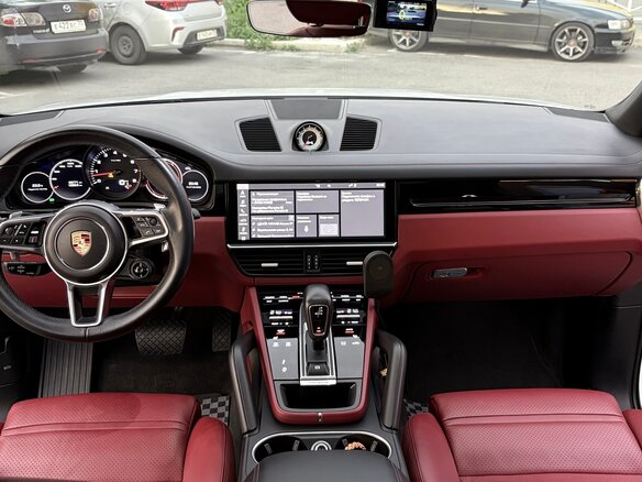 2020 Porsche Cayenne Coupé III, белый, 8500000 рублей - вид 6