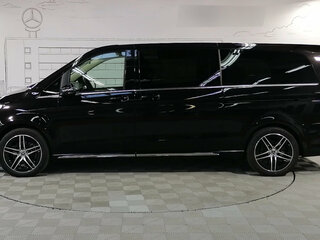 2024 Mercedes-Benz V-Класс Extra Long 300 d экстра длинный III (W447) Рестайлинг 2, чёрный, 15950000 рублей, вид 3