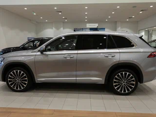 2026 Geely Monjaro I Рестайлинг, серебристый, 4599990 рублей, вид 3