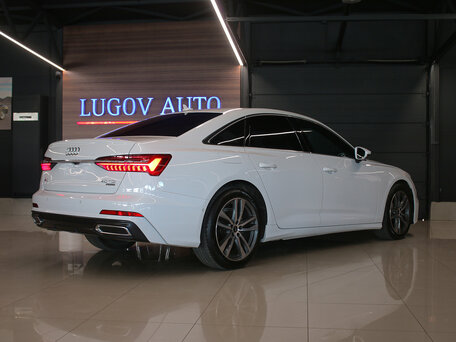 2022 Audi A6 40 TDI V (C8), белый, 5250000 рублей, вид 4