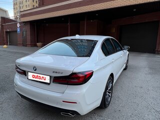 2020 BMW 5 серии 520d VII (G30/G31/G38) Рестайлинг, белый, 5900000 рублей, вид 4