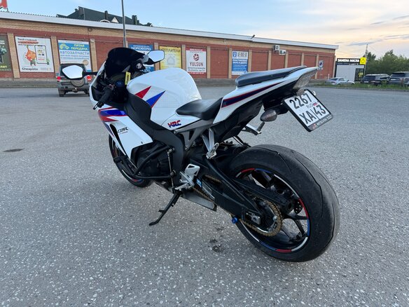 2012 Honda CBR 1000 RR/RA Fireblade, белый, 1099000 рублей - вид 3