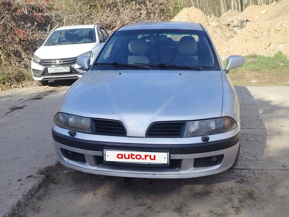 2002 Mitsubishi Carisma I Рестайлинг, серебристый, 240000 рублей - вид 2