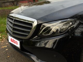 2019 Mercedes-Benz E-Класс 200 V (W213, S213, C238), чёрный, 2545000 рублей, вид 4