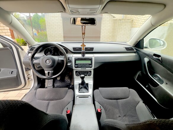 2010 Volkswagen Passat B6, белый, 850000 рублей - вид 7