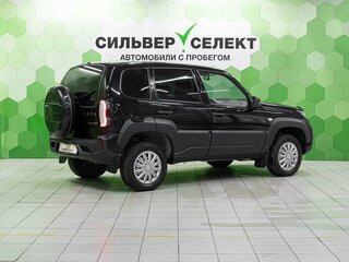 2023 Lada (ВАЗ) Niva Travel I, чёрный, 840000 рублей, вид 2