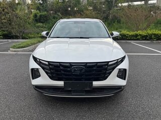 2022 Hyundai Tucson SWB IV, белый, 2057000 рублей, вид 2