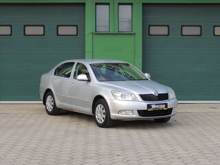 2011 Skoda Octavia II (A5) Рестайлинг, серебристый, 590000 рублей, вид 1