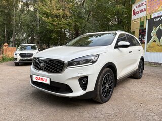2018 Kia Sorento III Prime Рестайлинг, белый, 2350000 рублей, вид 1