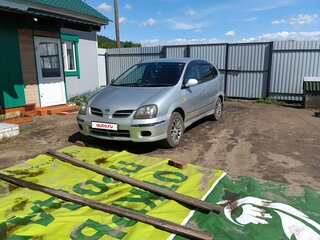 1999 Nissan Tino, серый, 320000 рублей, вид 3