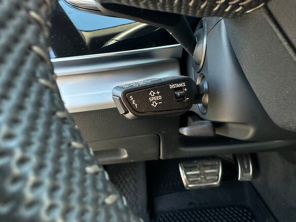 2019 Audi Q8 50 TDI I (4M), серый, 5450000 рублей - вид 8