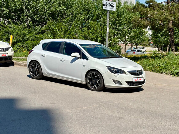 2012 Opel Astra J, белый, 945000 рублей - вид 13