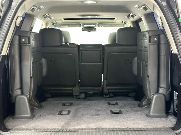 2010 Toyota Land Cruiser 200 Series, серый, 2361000 рублей - вид 13