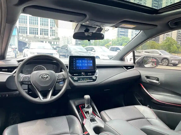2023 Toyota Corolla Sporty XII (E210), белый, 1699000 рублей - вид 26