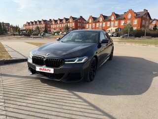 2020 BMW 5 серии 520d xDrive VII (G30/G31/G38) Рестайлинг, серый, 4600000 рублей, вид 5