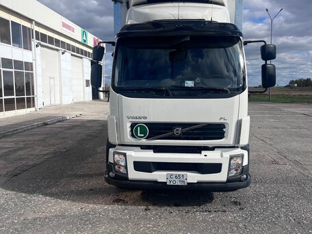2008 Volvo FL, белый, 4700000 рублей, вид 1