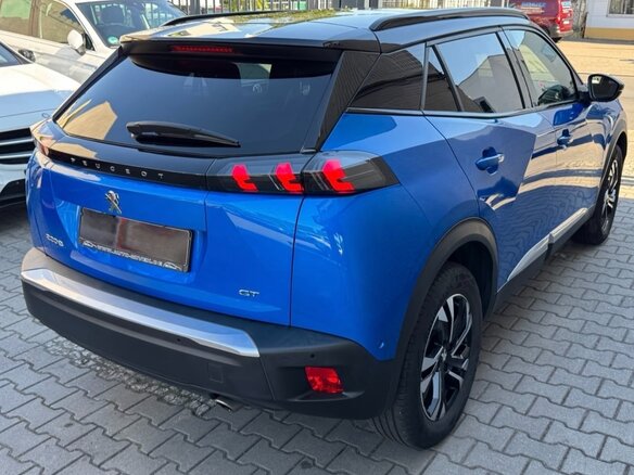 2022 Peugeot 2008 II, синий, 2650000 рублей - вид 1