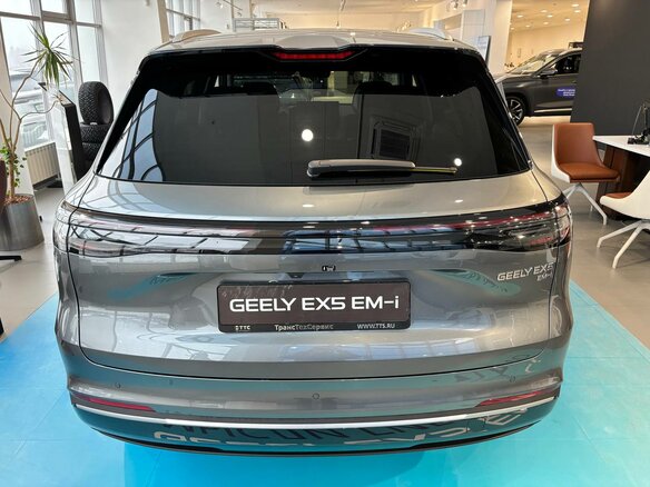 2026 Geely EX5 Гибрид EM-R, серый - вид 4
