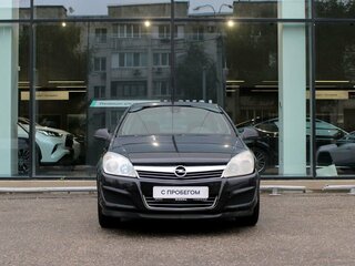 2011 Opel Astra H Рестайлинг, чёрный, 570000 рублей, вид 2