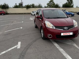 2013 Nissan Note I Рестайлинг, красный, 820000 рублей, вид 3