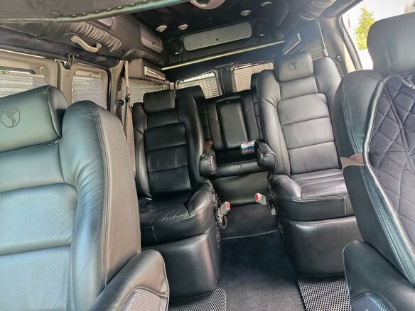 2010 GMC Savana I Рестайлинг, белый, 2990000 рублей - вид 7