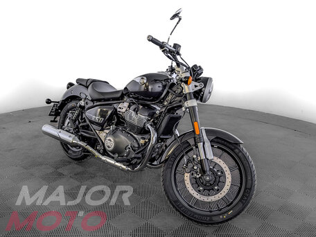 2026 Royal Enfield Super Meteor, чёрный, 764000 рублей, вид 2