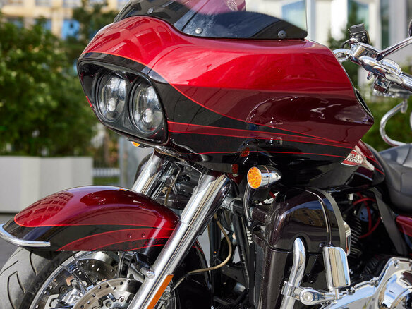 2011 Harley-Davidson CVO Road Glide, красный, 1400000 рублей - вид 20
