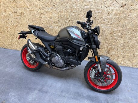 2022 Ducati Monster 937, зелёный, 1070000 рублей, вид 1