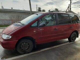 1996 Ford Galaxy I, красный, 300000 рублей, вид 2