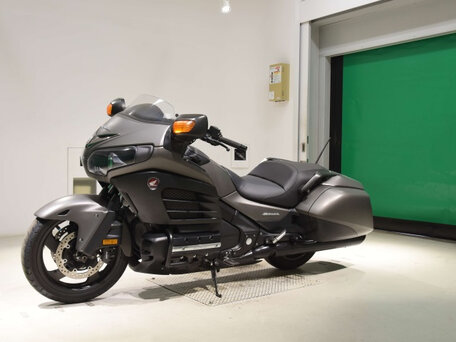 2016 Honda GL 1800 Gold Wing, серый, 1160000 рублей, вид 4