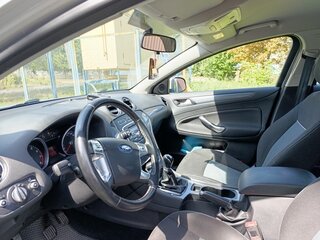 2013 Ford Mondeo IV Рестайлинг, серебристый, 1100000 рублей, вид 5
