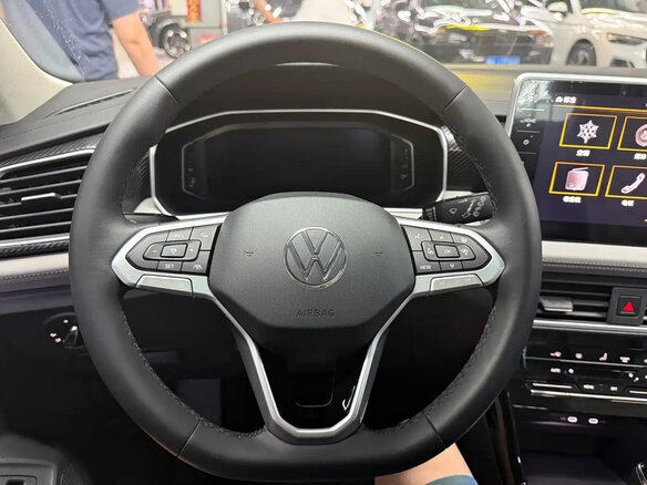 2023 Volkswagen Tayron I Рестайлинг, синий - вид 11