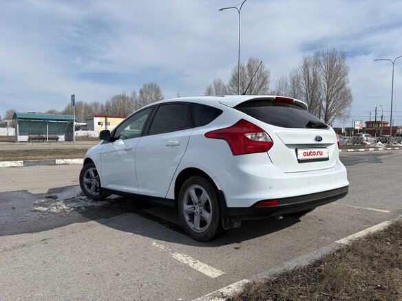2015 Ford Focus III, белый, 750000 рублей - вид 8