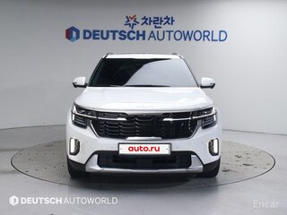 2023 Kia Seltos I Рестайлинг, белый, 2440000 рублей, вид 2