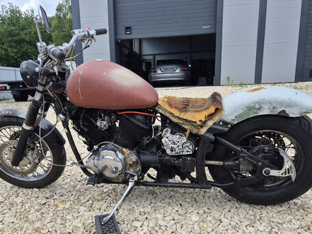 2004 Yamaha XVS1100, чёрный, 270000 рублей, вид 2