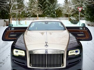 2018 Rolls-Royce Wraith, серебристый, 20500000 рублей, вид 1