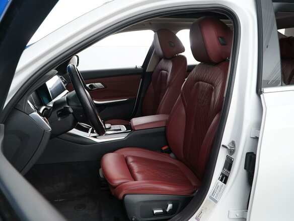 2022 BMW 3 серии 318i VII (G2x), белый, 3699077 рублей - вид 9