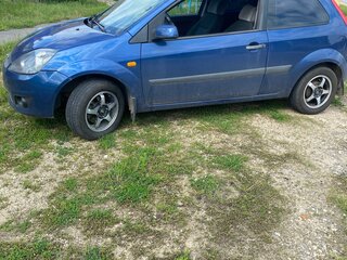 2007 Ford Fiesta Mk5, синий, 390000 рублей, вид 4