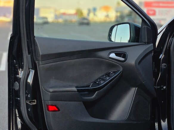 2013 Ford Focus III, чёрный, 515000 рублей - вид 14