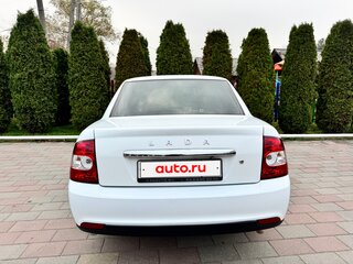 2017 Lada (ВАЗ) Priora I Рестайлинг, белый, 620000 рублей, вид 4