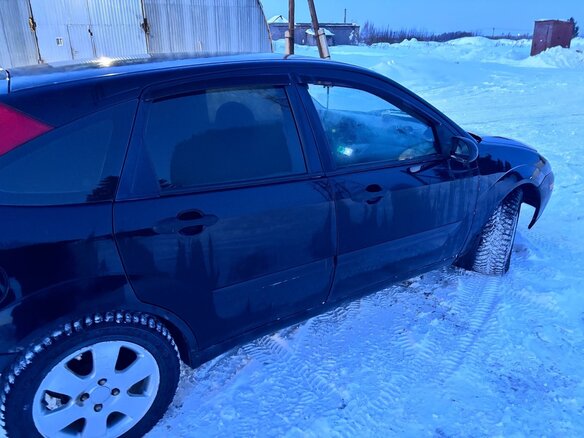 2002 Ford Focus I (North America), чёрный, 240000 рублей - вид 2