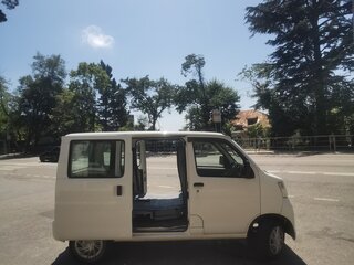 2015 Daihatsu Hijet X, белый, 699900 рублей, вид 3