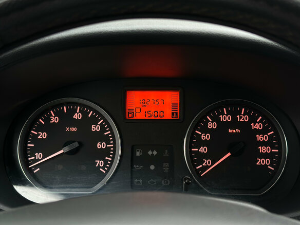 2013 Renault Sandero Stepway I, красный, 739000 рублей - вид 20