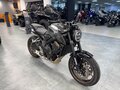 2021 Honda CB 650R, серый, 894000 рублей - вид 5