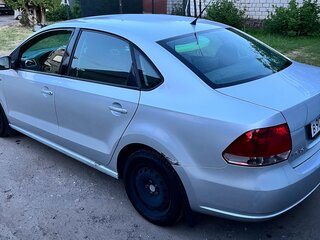 2012 Volkswagen Polo V, серебристый, 560000 рублей, вид 3