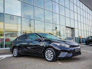 2022 Kia Cerato IV Рестайлинг, чёрный, 2098000 рублей, вид 1